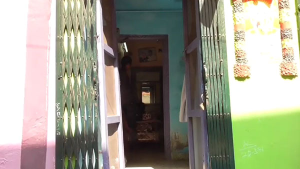 இளம் பெண் தற்கொலை 