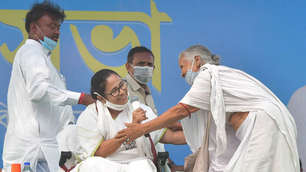 தேர்தல் ஆணையம் நடவடிக்கை இல்லை 