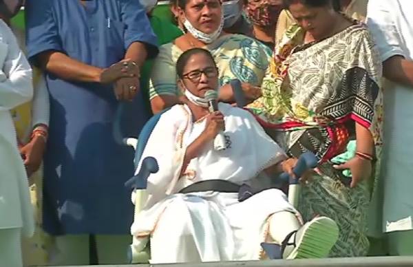 மம்தா தோற்பது உறுதி 
