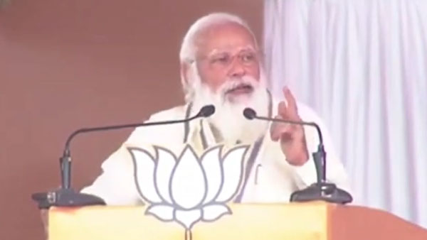 அமைதியை சீர்குலைத்த திமுக 