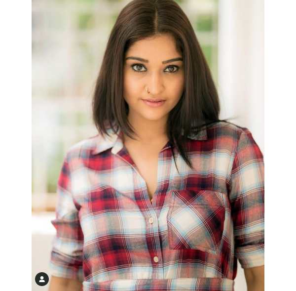 புரமோஷனல் வீடியோஸ் 