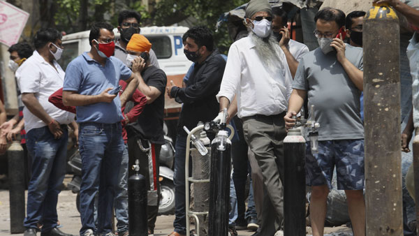 கையை மீறிச் செல்லும்