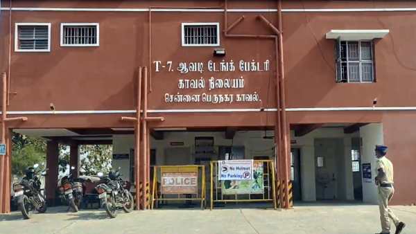 Pastor in avadi arrested for misbehaving with Woman in church Pastor in avadi arrested for misbehaving with Woman in church