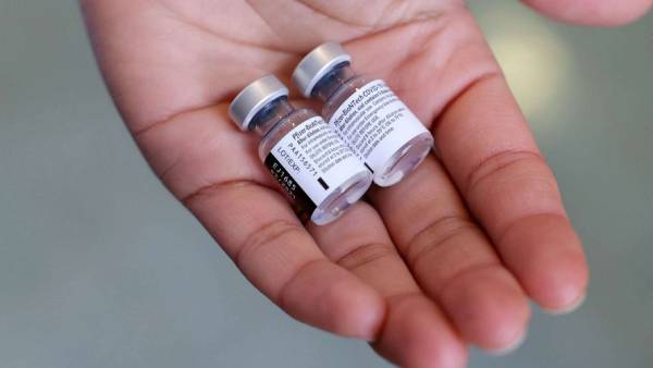 தடுப்பூசி எனும் பேராயுதம் 