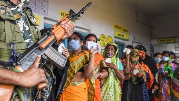 துப்பாக்கிச் சூடு- 4 பேர் பலி 