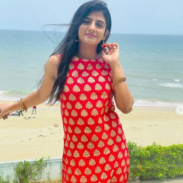 மனசில் தனி இடம் 