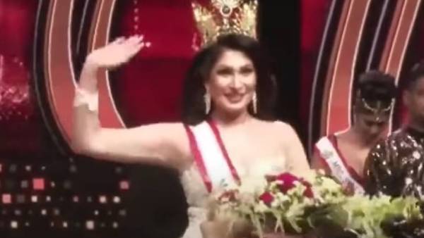 உலக அழகிக்கு கண்டனம் 