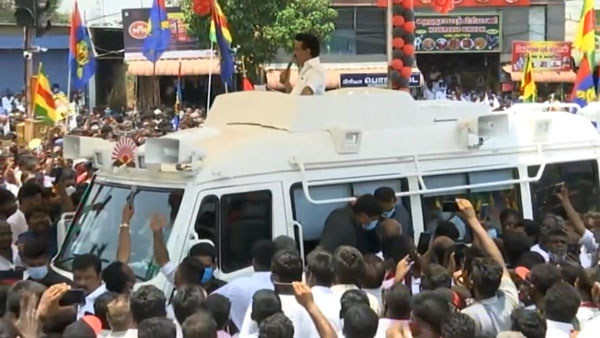 திமுக தொண்டன் வெறித்தனம் 