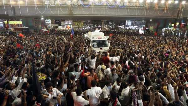வேஸ்ட் கூட்டணி 