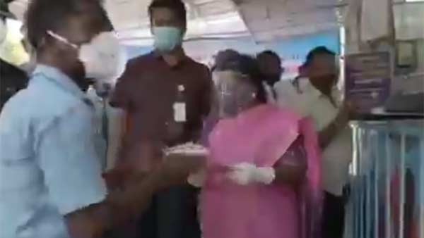 நான்கு இடங்களில் நான்கு இடங்களில்