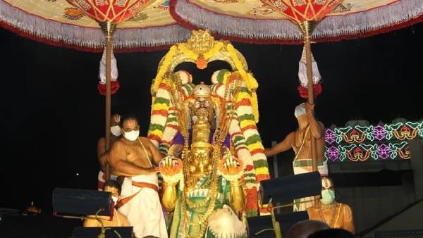 கருட சேவை 