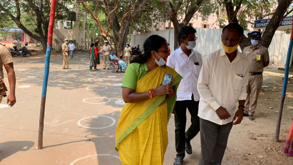 சாலை மறியல் 