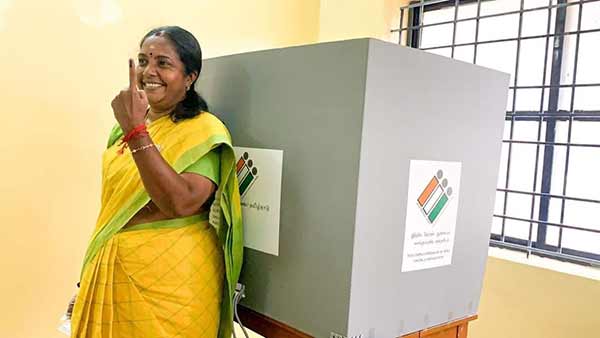 வானதி சீனிவாசன் 
