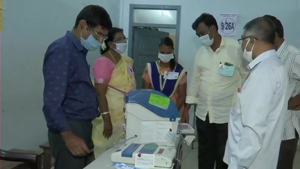 you can vote only if your name is on the voter list : election commission you can vote only if your name is on the voter list : election commission