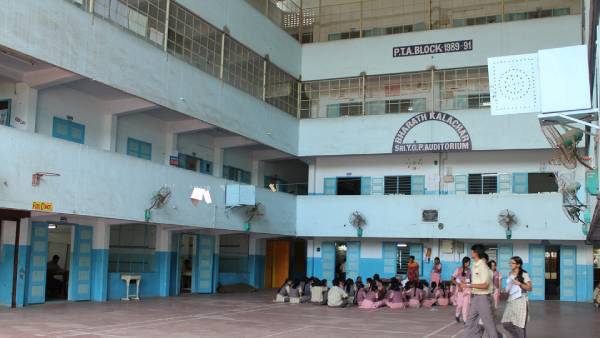 ராஜகோபால் மீது புகார் 