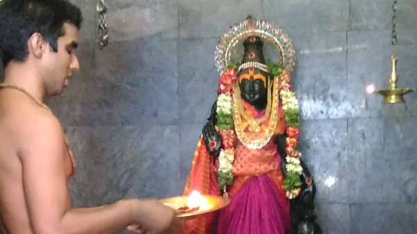 Vasavi Kannika Parameswari Jayanthi What are the benefits of worshiping today Vasavi Kannika Parameswari Jayanthi What are the benefits of worshiping today
