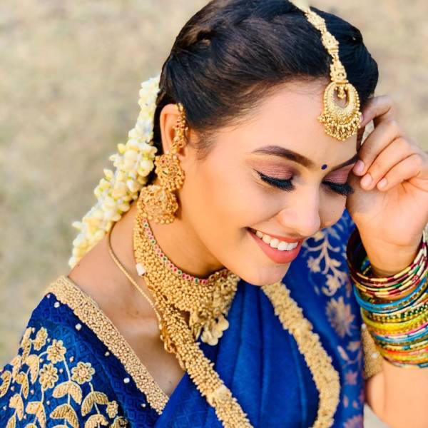 புடவை அடையாளம்