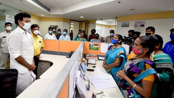 அன்பில் மகேஷ்