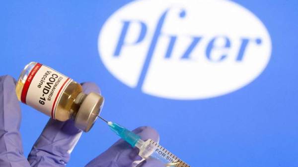 தடுப்பூசி இறக்குமதி