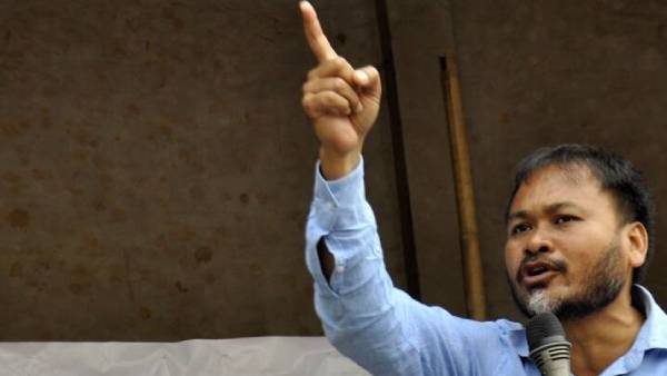 சிறையில் இருந்தபடியே கட்சி தொடக்கம் 