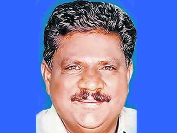 அதிமுக லோகிராஜன் 