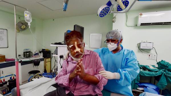  நரகத்தில் வாழ்கிறோம்