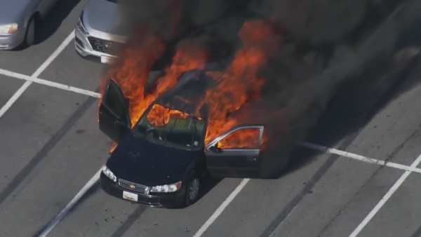 கார் விபத்து