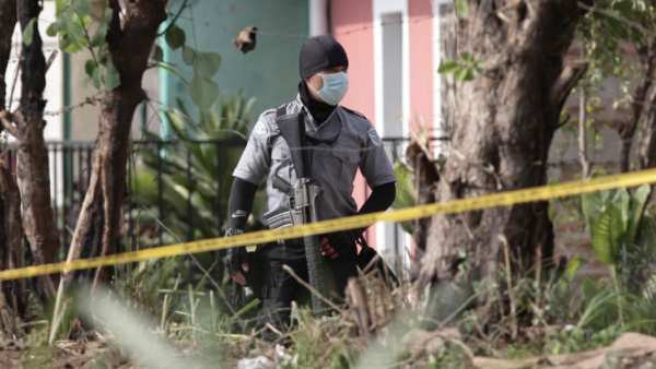  தனி பங்களா