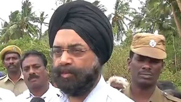 வித்தியாசமானவர் 