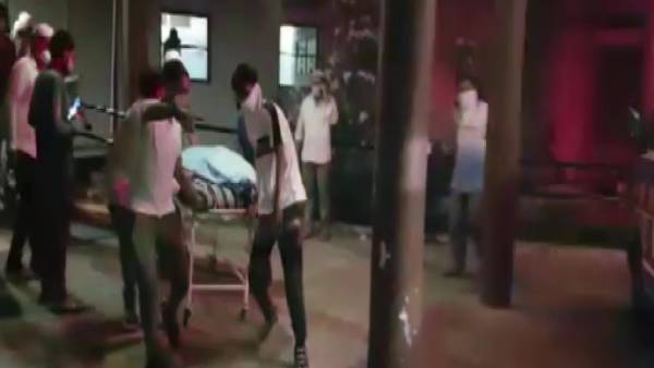 கொரோனா வார்டில் தீப்பிடித்தது கொரோனா வார்டில் தீப்பிடித்தது