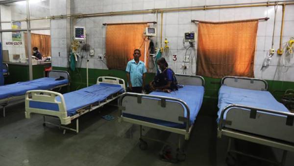 திணறும் அரசு மருத்துவமனை 