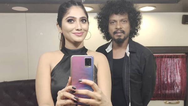 ஜோடிகளில் கலக்கல் 