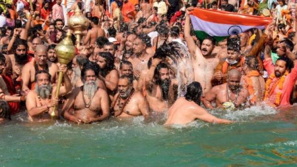 கொரோனா கட்டுப்பாடுகள் இல்லை 