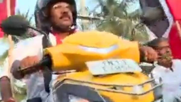  வாக்குகள் பிரிந்தன