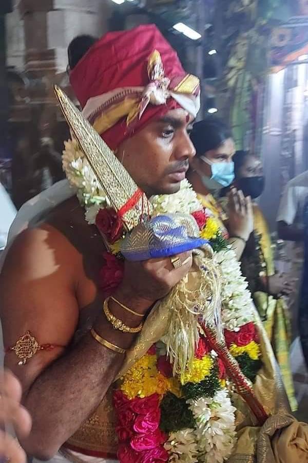Vaikasi visakam Festival: Palabhishekam to Shanmugar at Thiruparankundram Murugan Temple 