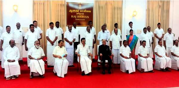  புதிய முதல்வர்