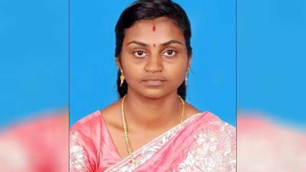 கேரள நர்ஸ் கேரள நர்ஸ்