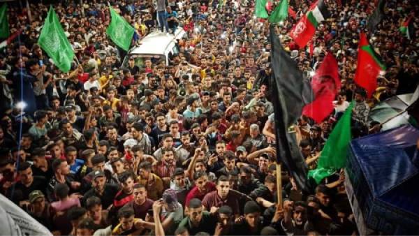 வெற்றி பரவசம் 