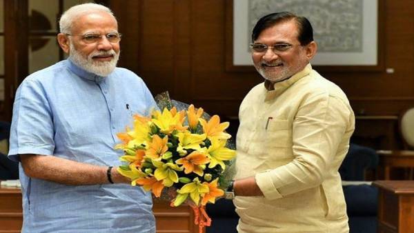 குஜராத் பிரபுல் பட்டேல் 