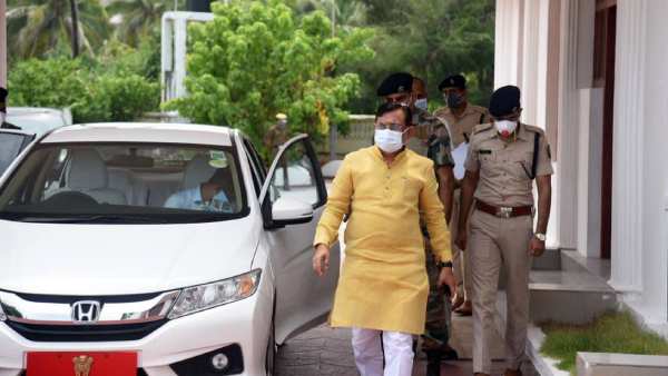 படேல் ஒரு சர்வாதிகாரி 