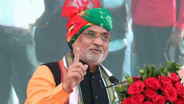  கேரளாவிலும் விழும் அடி 