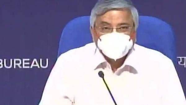 AIIMS neurologist says black fungus cases spread rapidly and asks diabetic patients to control sugar AIIMS neurologist says black fungus cases spread rapidly and asks diabetic patients to control sugar