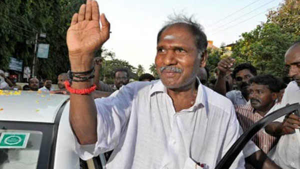 ரங்கசாமியிடம் வேண்டாம்