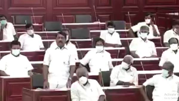 வாய்ப்பு தர வேண்டும் 