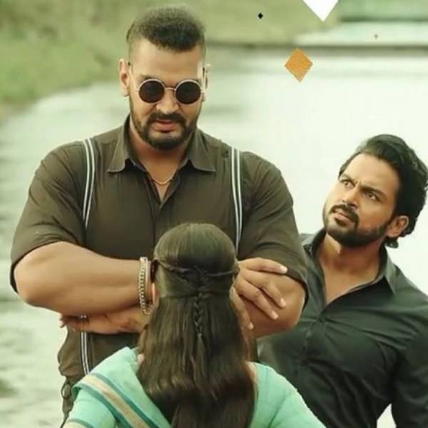 Giant Zanjeer goes viral 