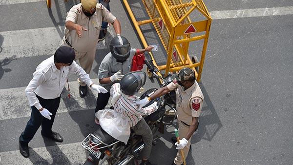  கண்டிப்பு