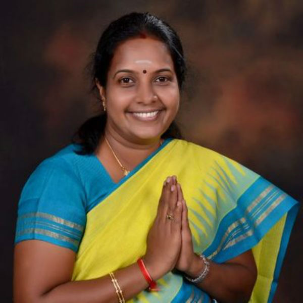 ஆக்கப்பூர்வமாக செயல்படுவோம் 