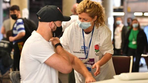 காலனி ஆதிக்கத்தின் நீட்சி