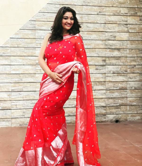 வயசு இப்படி குறையுதே 