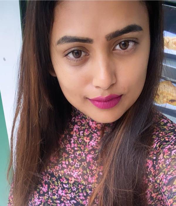 பரபரப்பு வில்லி